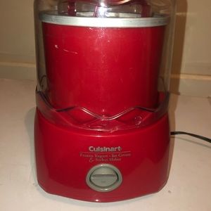 Cuisinart Frozen Yogurt- Ice Cream & Sorbet Maker